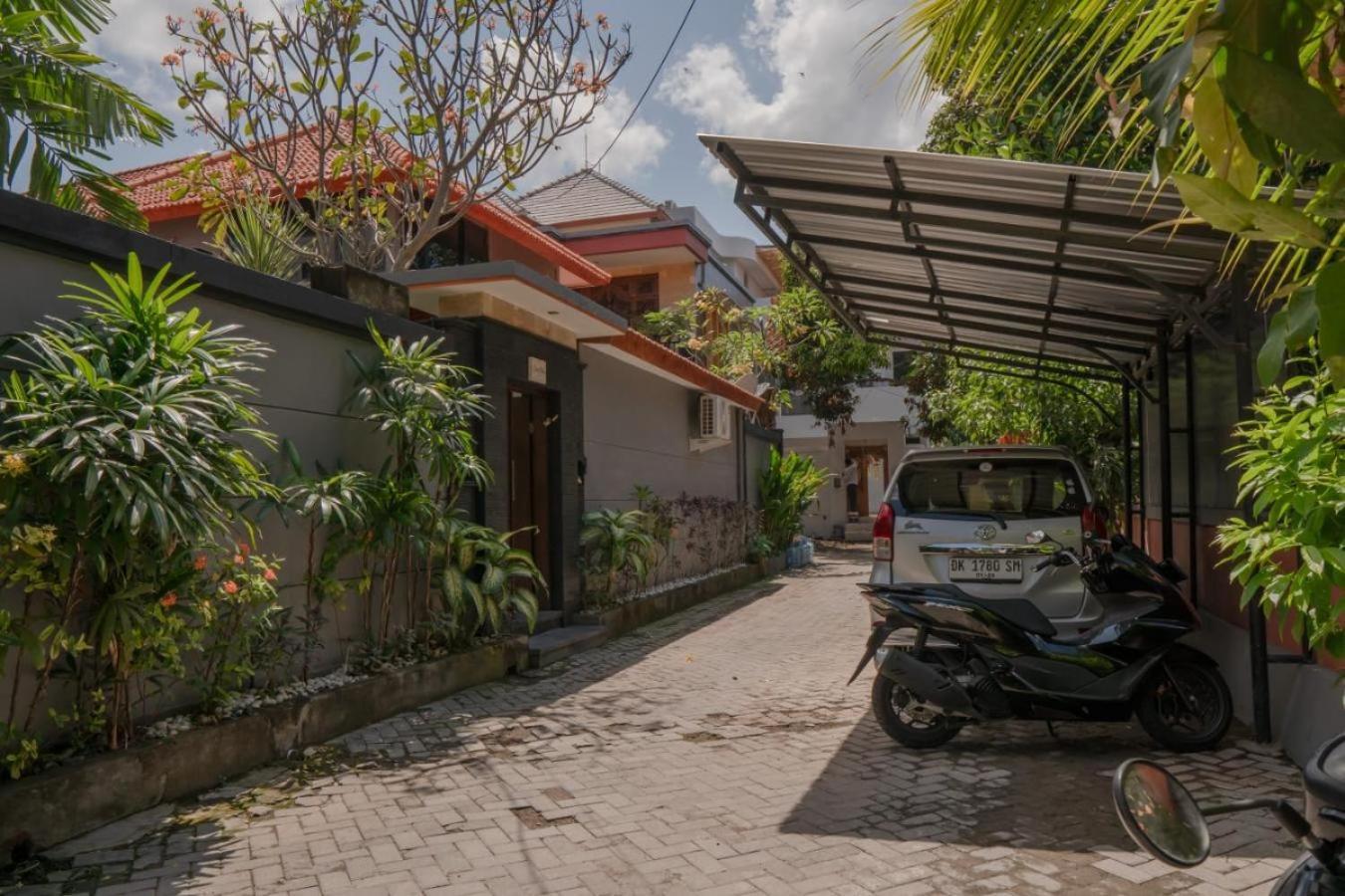 Casa Altea Villa Legian