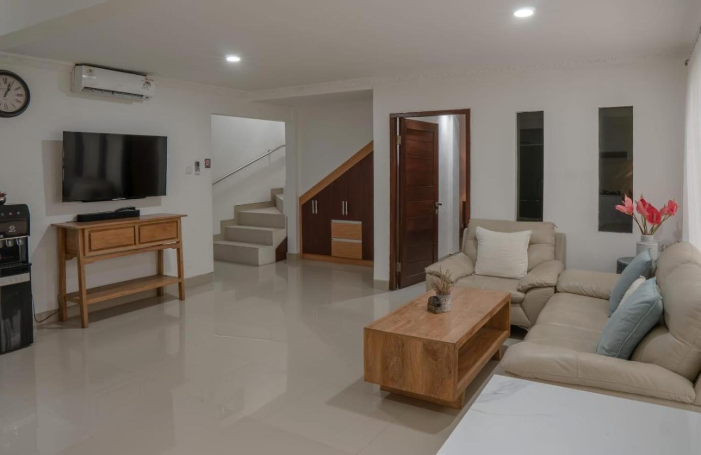 Casa Altea Villa Legian